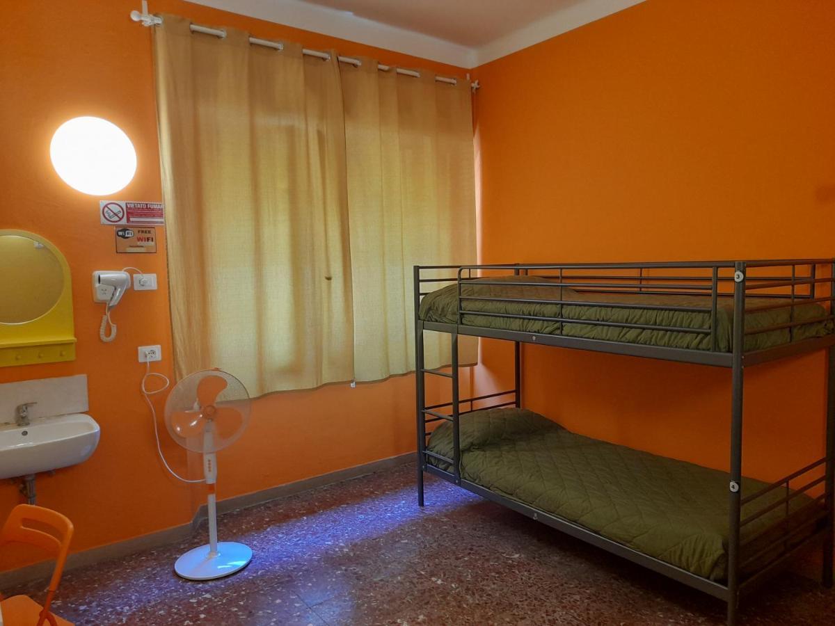 Pisa Train Station Hostel Dış mekan fotoğraf