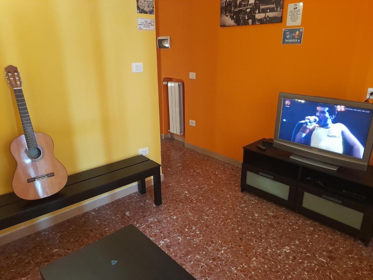 Pisa Train Station Hostel Dış mekan fotoğraf